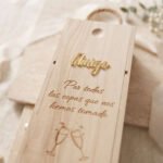 Caja para Vino con Dedicatoria para Hermanos o Amigos - Imagen 2